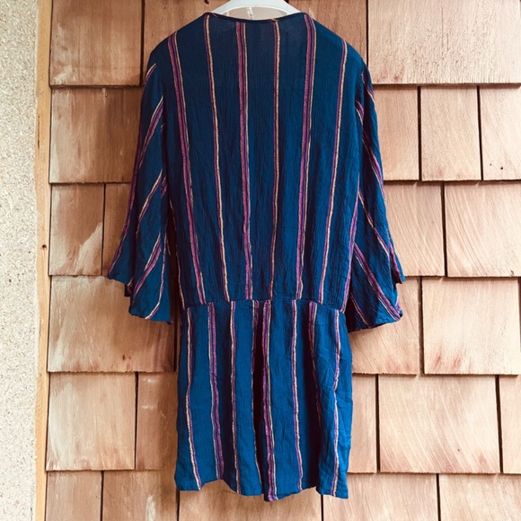 Elan 3/4 Sleeve Faux Wrap Surplice Stripe Pink Romper In Blue Viscose  Size L - Picture 11 of 16